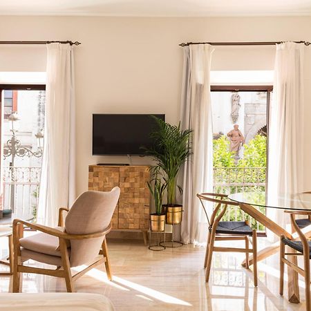 Puerta Catedral Apartments Севилья Экстерьер фото