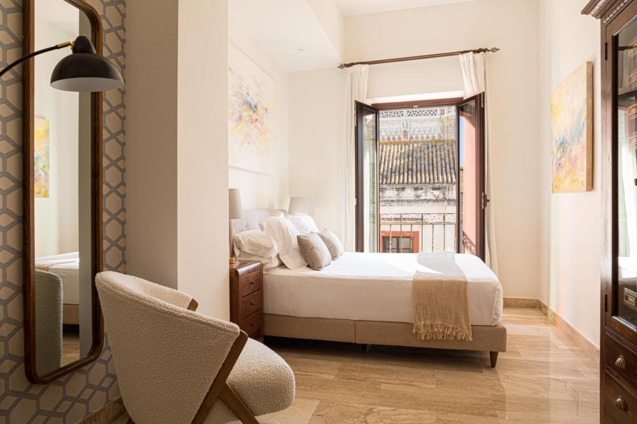 Puerta Catedral Apartments Севилья Экстерьер фото