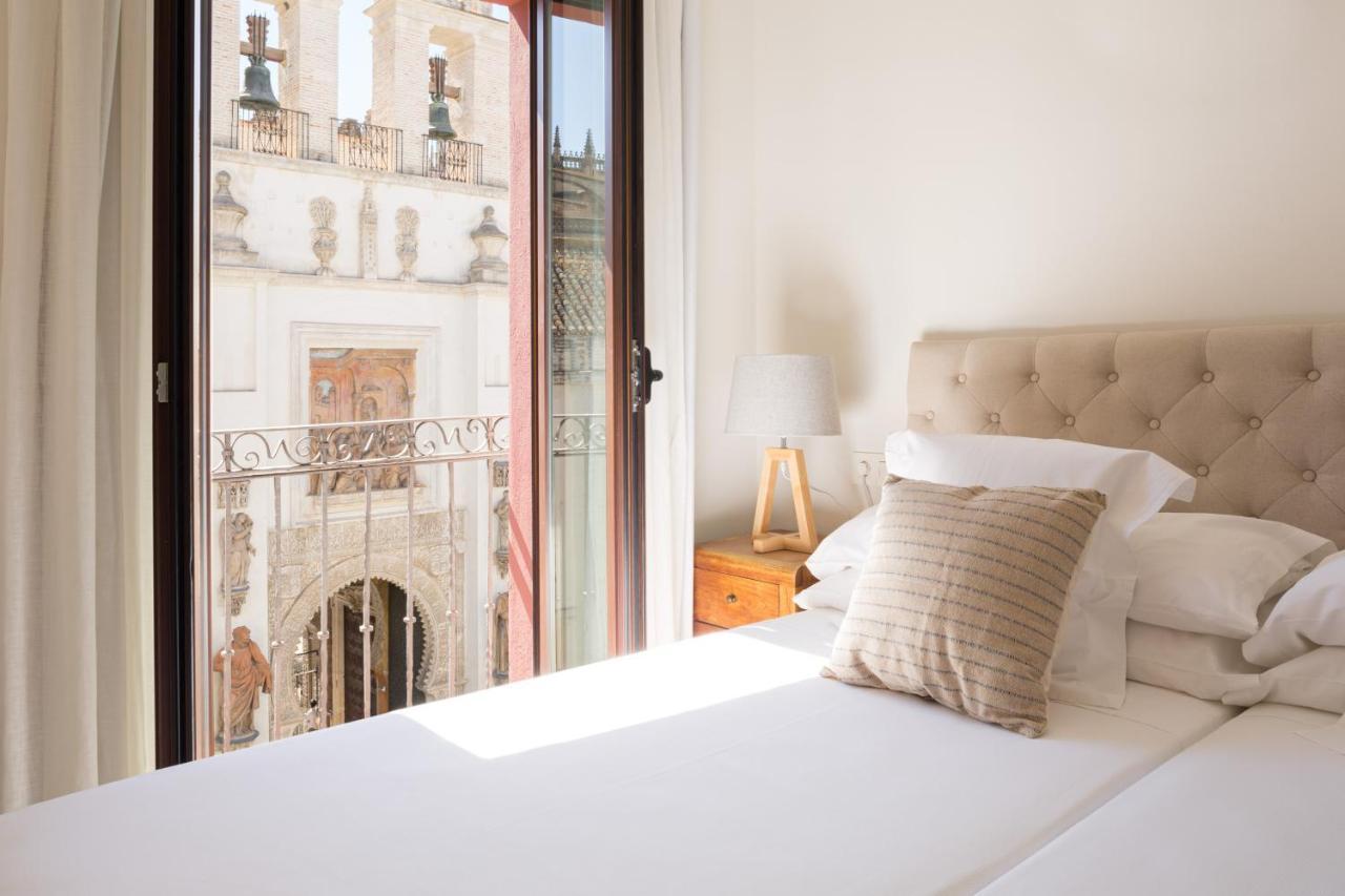 Puerta Catedral Apartments Севилья Экстерьер фото