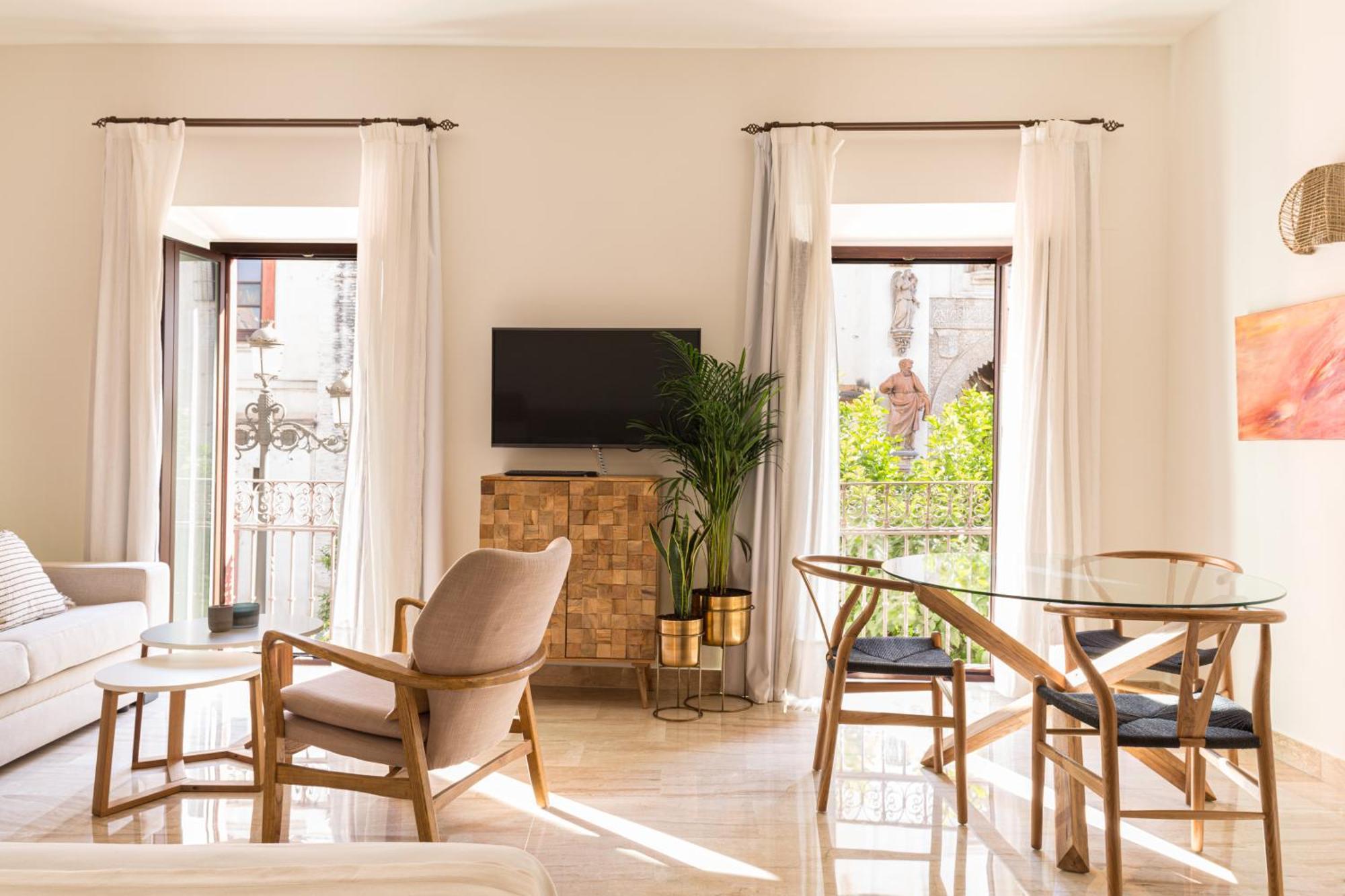 Puerta Catedral Apartments Севилья Экстерьер фото