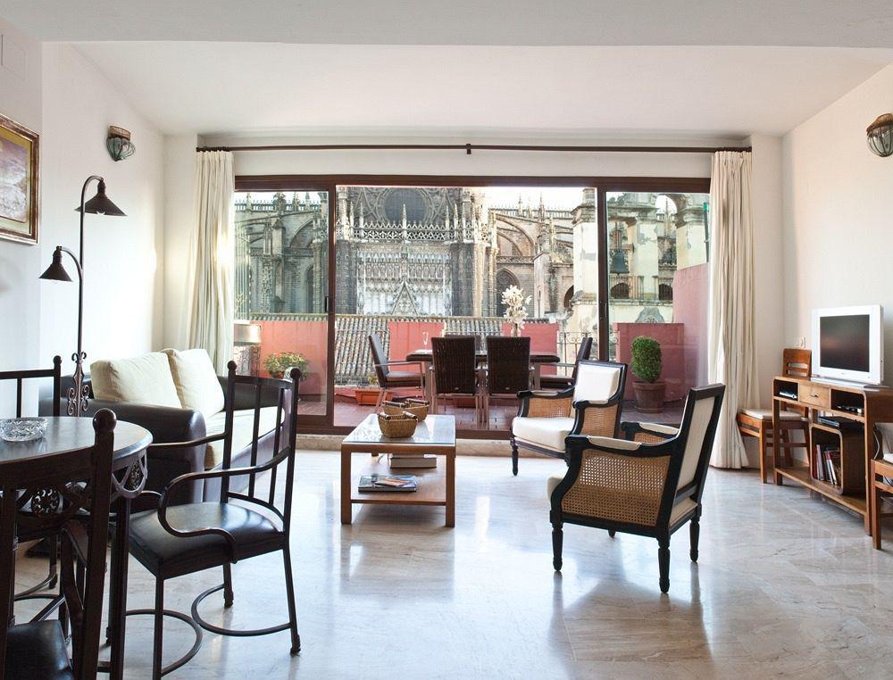 Puerta Catedral Apartments Севилья Экстерьер фото