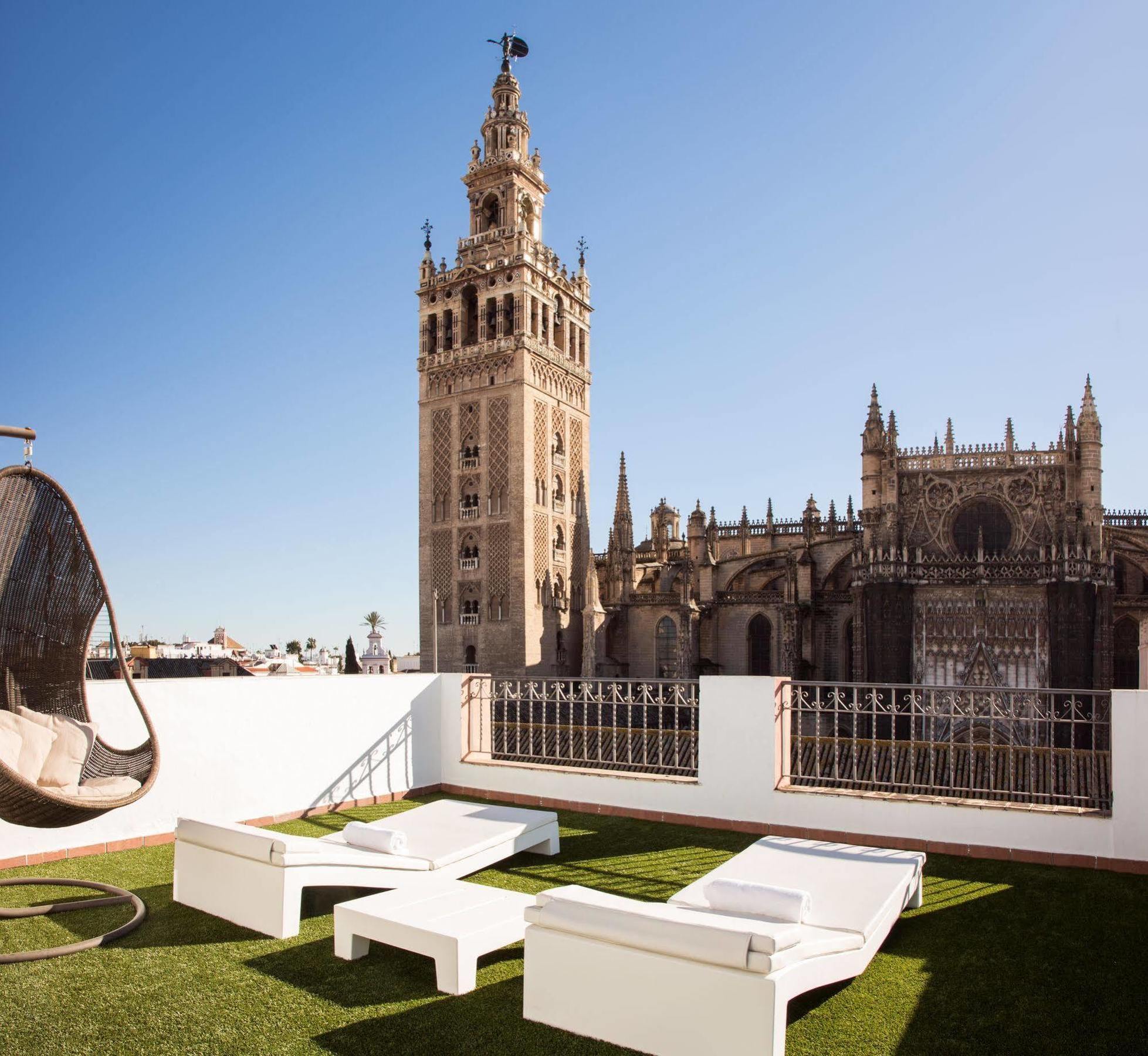 Puerta Catedral Apartments Севилья Экстерьер фото